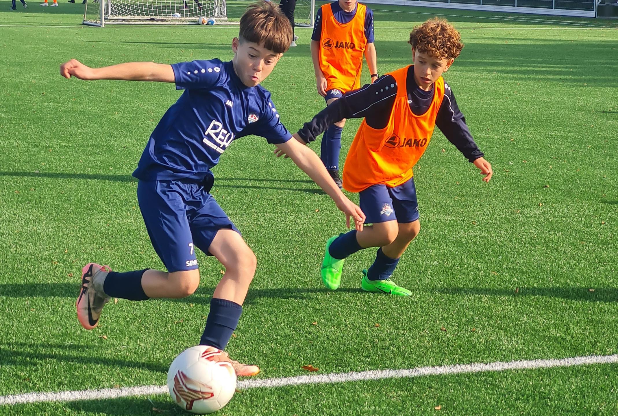 De voetbalschool is in Terneuzen voor alle voetballers